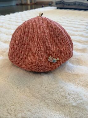 Beret hat